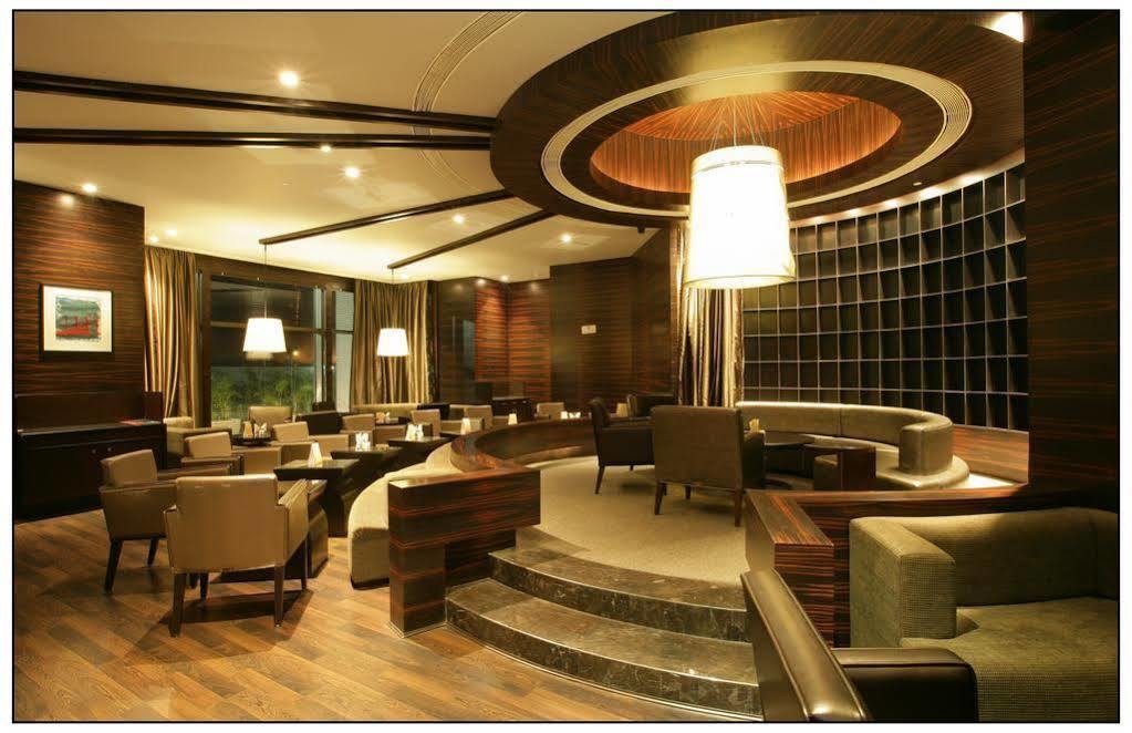 Le Meridien Nagpur Exterior photo