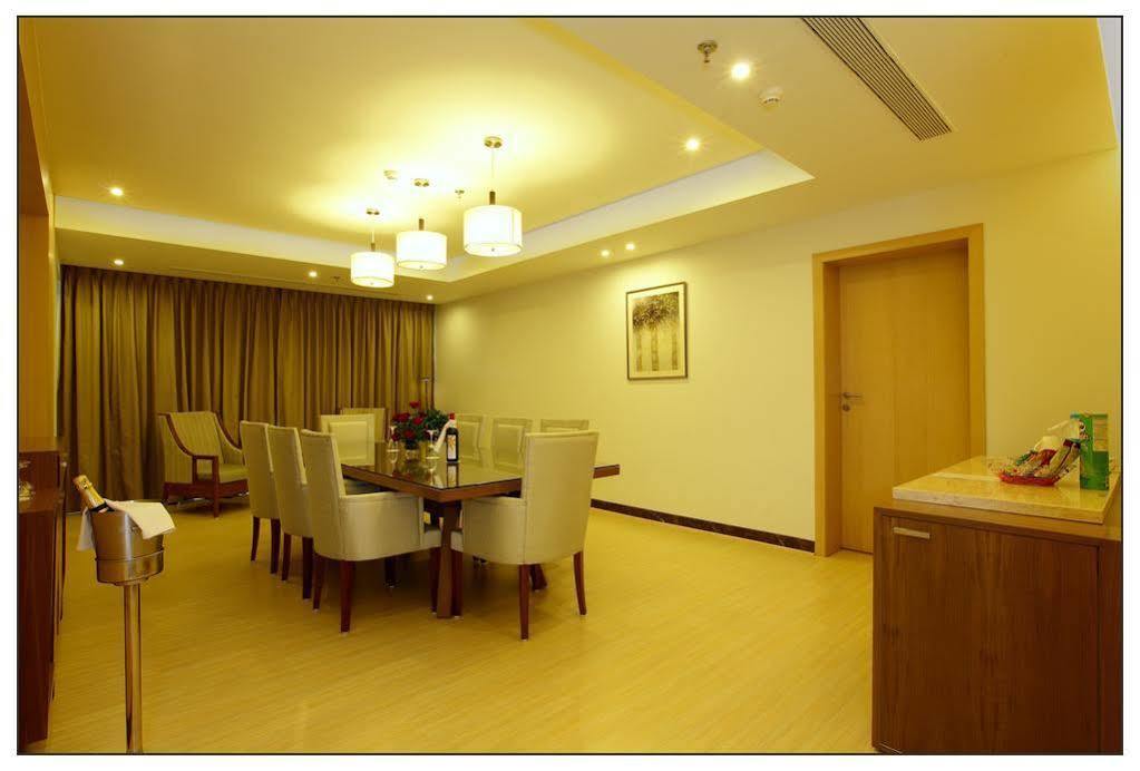 Le Meridien Nagpur Exterior photo